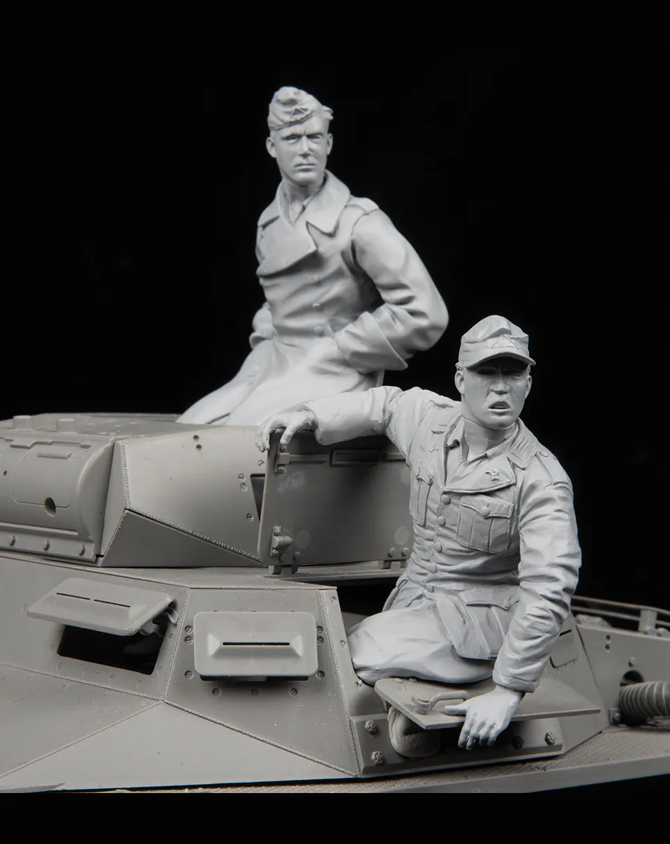 AFV Modeller Afrika Korps Tank Crew figure 1:16 per Takom Panzer I