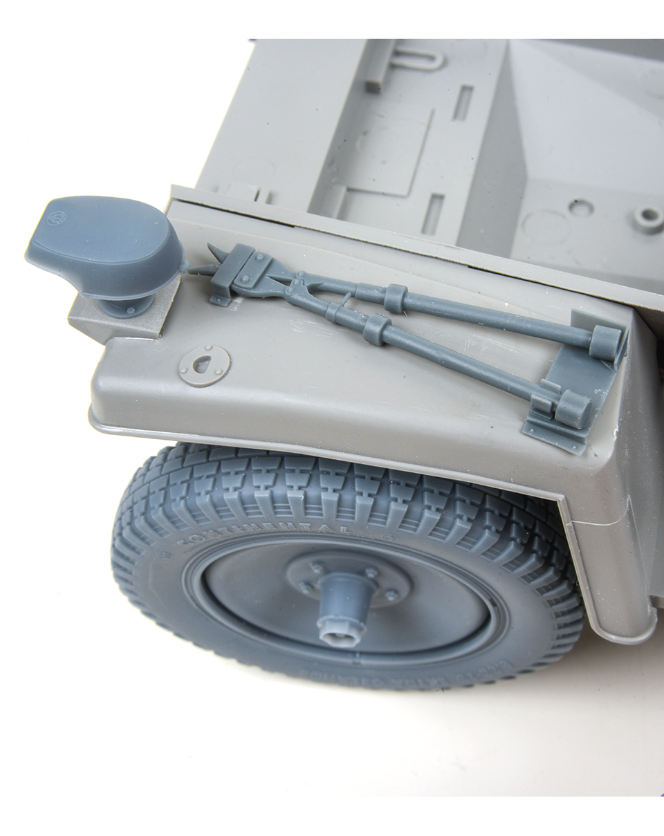 AFV Modeller 16251 Sd.Kfz.250 attrezzi 1:16