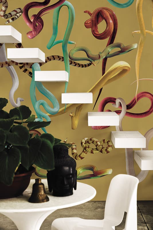 TOILETPAPER Snakes Storm carta da parati Oro 400x310 cm