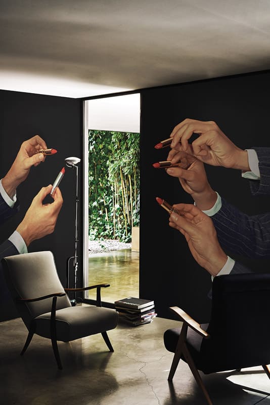 TOILETPAPER Beauty Is Nothing carta da parati rosa 200x310 cm