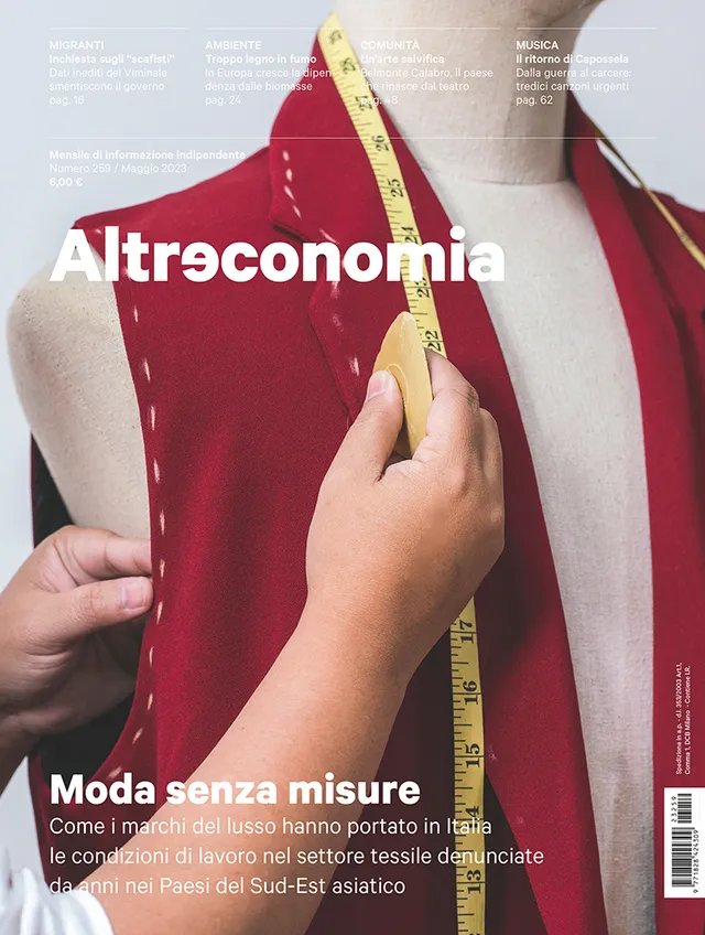 Altreconomia 259 Moda senza misure rivista copia singola