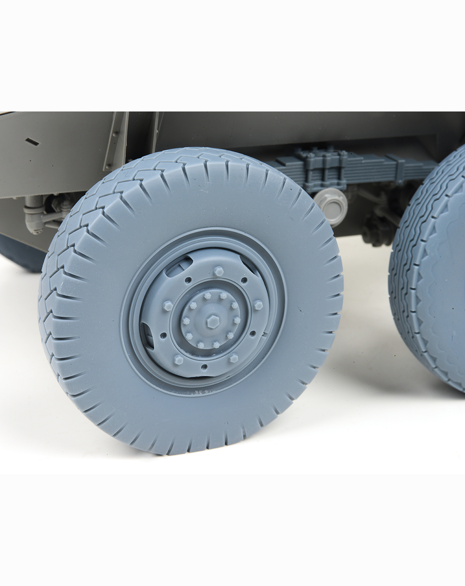 AFV Modeller 16189 Sd.Kfz. 234 Puma ruote 1:16 set 8 pezzi 2