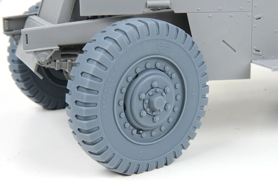 AFV Modeller 16315 ruote anteriori 1:16 M3/M3A1 Halftrack