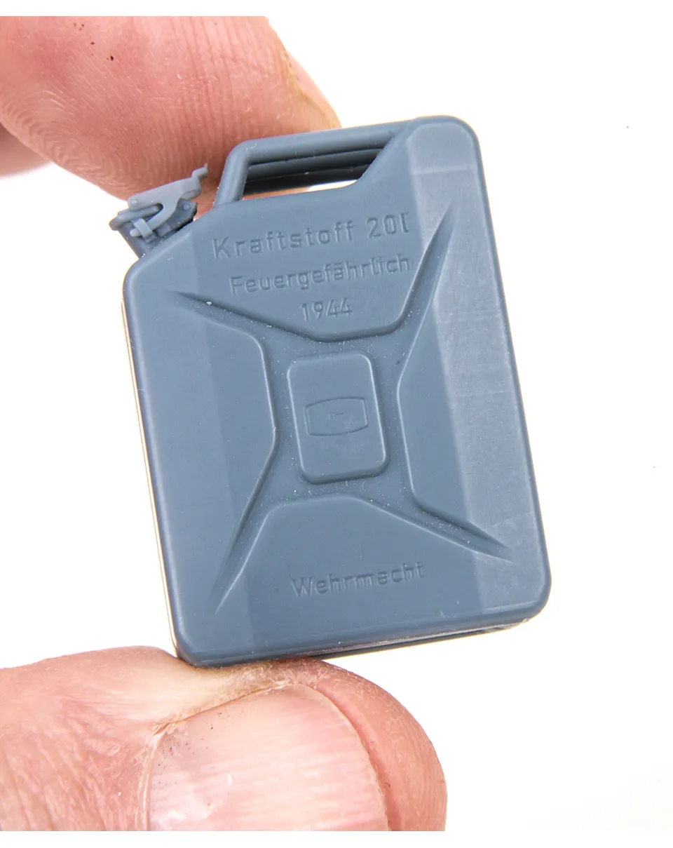 AFV Modeller 16150 1:16 Jerrycan Late taniche x4 modellismo