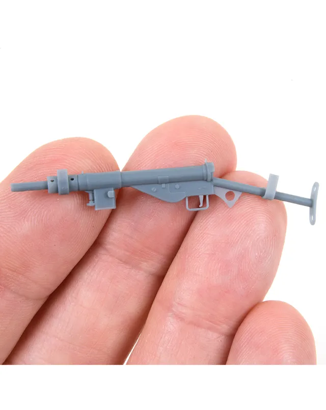 AFV Modeller 16156 M10 Achilles Sten Gun 1:16 stivate