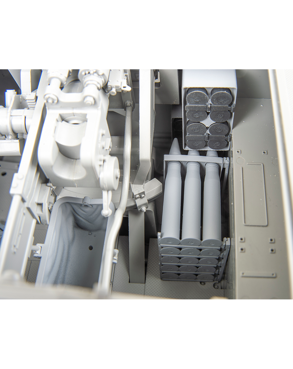 AFV Modeller StuG III munizioni 1:16 per Das Werk 16070