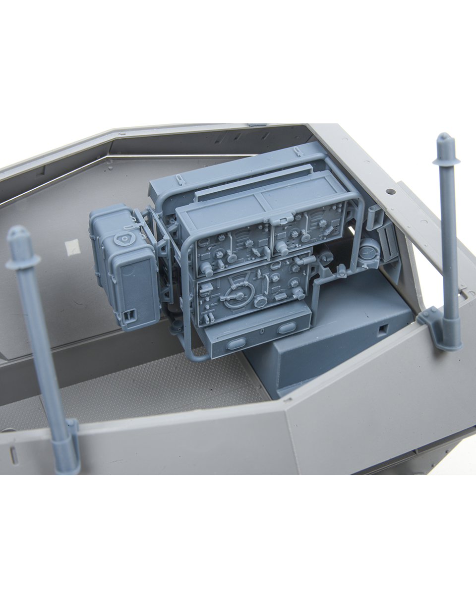 AFV Modeller 16252 Sd.Kfz.250/3 conversione scala 1:16