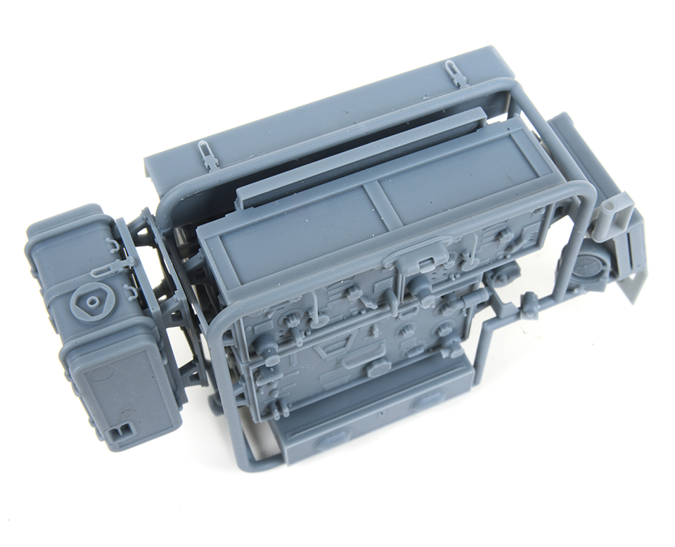 AFV Modeller 16358 Sd.Kfz. 250/3 Greif upgrade 1:16 radio