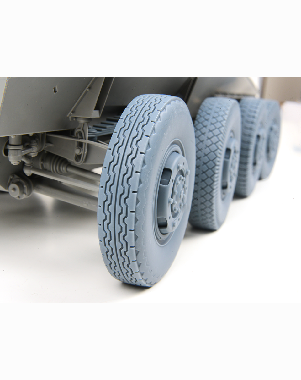 AFV Modeller 16194 Puma Two Wheel pack 3 set ruote 1:16