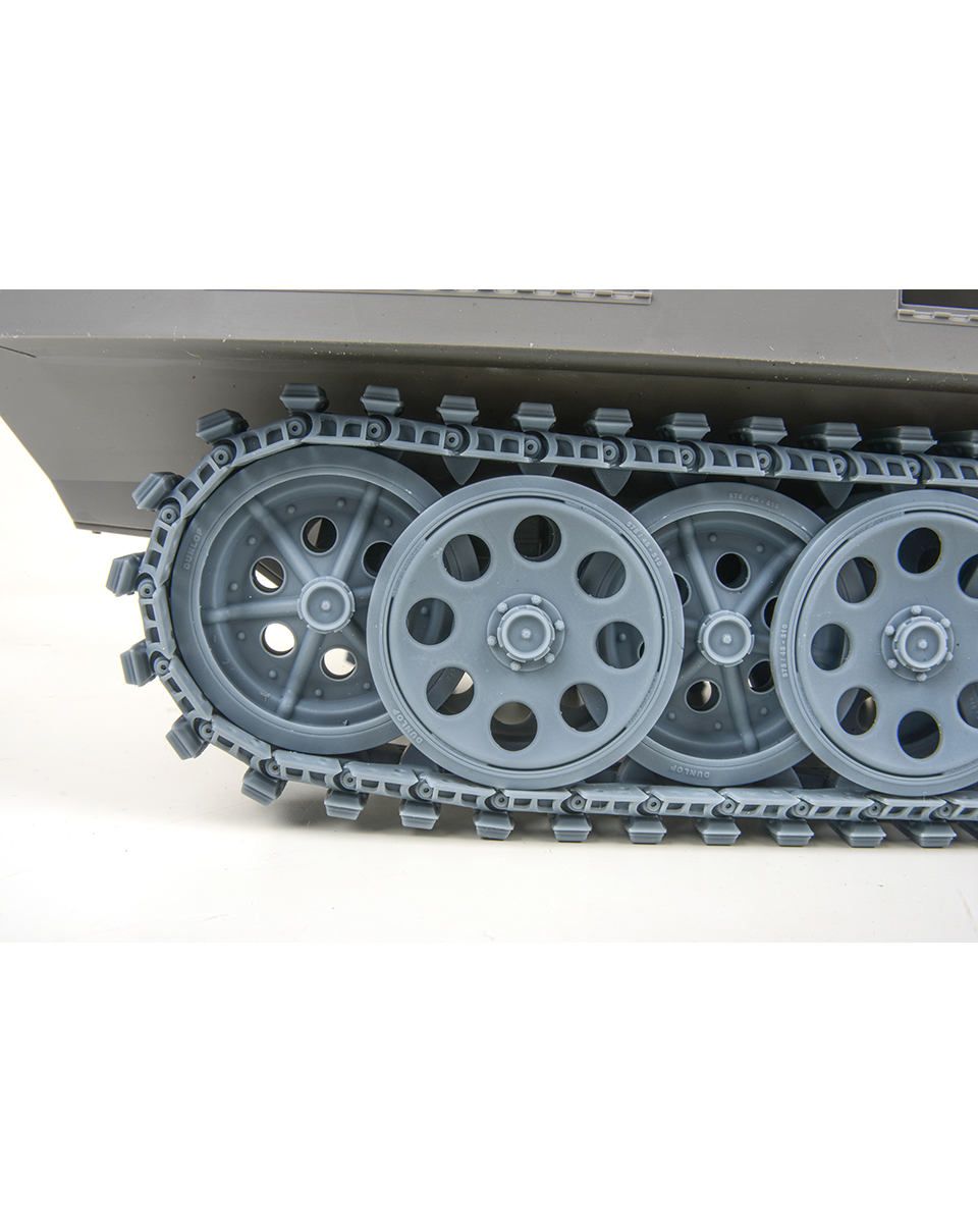 AFV Modeller 16147 Sd.Kfz. 251 ruote kit dettaglio Das Werk 1:16