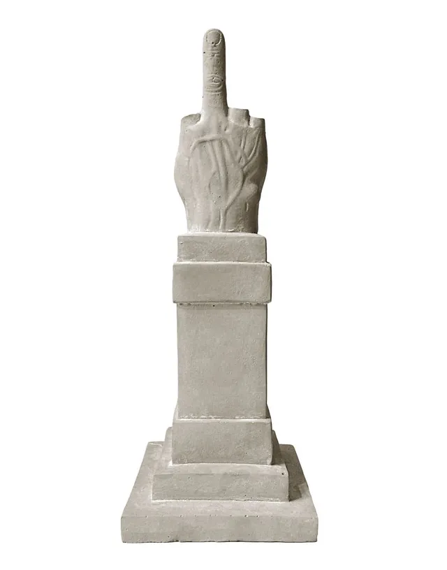 Toiletpaper L.O.V.E. scultura cemento 18x18 h40 cm