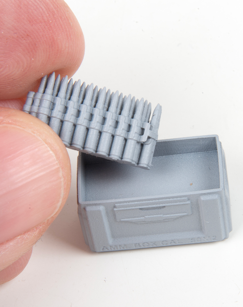 AFV Modeller 16107 Cassette 1:16 .50Cal Browning Aperte