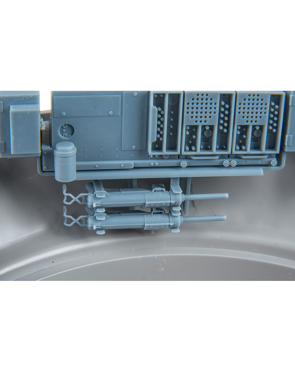 AFV Modeller 16122 M4A3E8 Sherman SCR 538 radio 1:16
