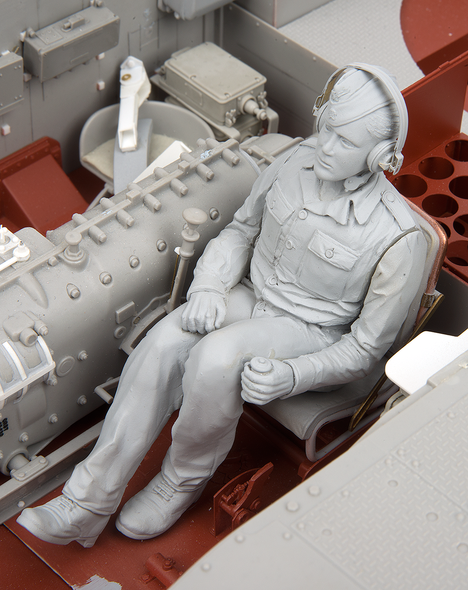 AFV Modeller Panzer IV Crew Driver 1:16 figura con cuffie