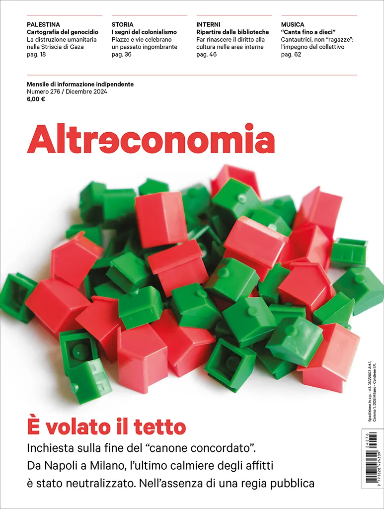 Altreconomia 276 È volato il tetto rivista copia singola mensile