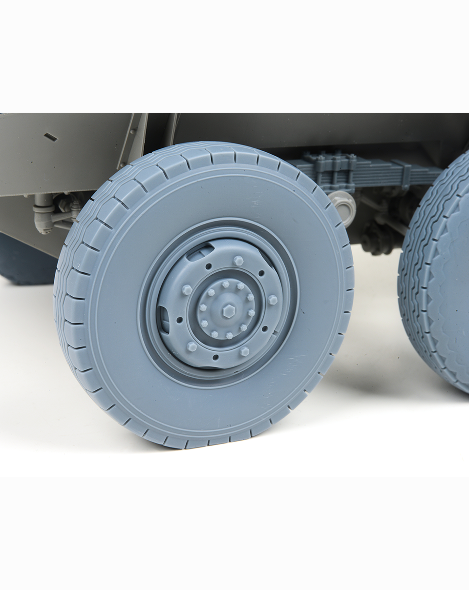 AFV Modeller 16189 Sd.Kfz. 234 Puma ruote 1:16 set 8 pezzi 2