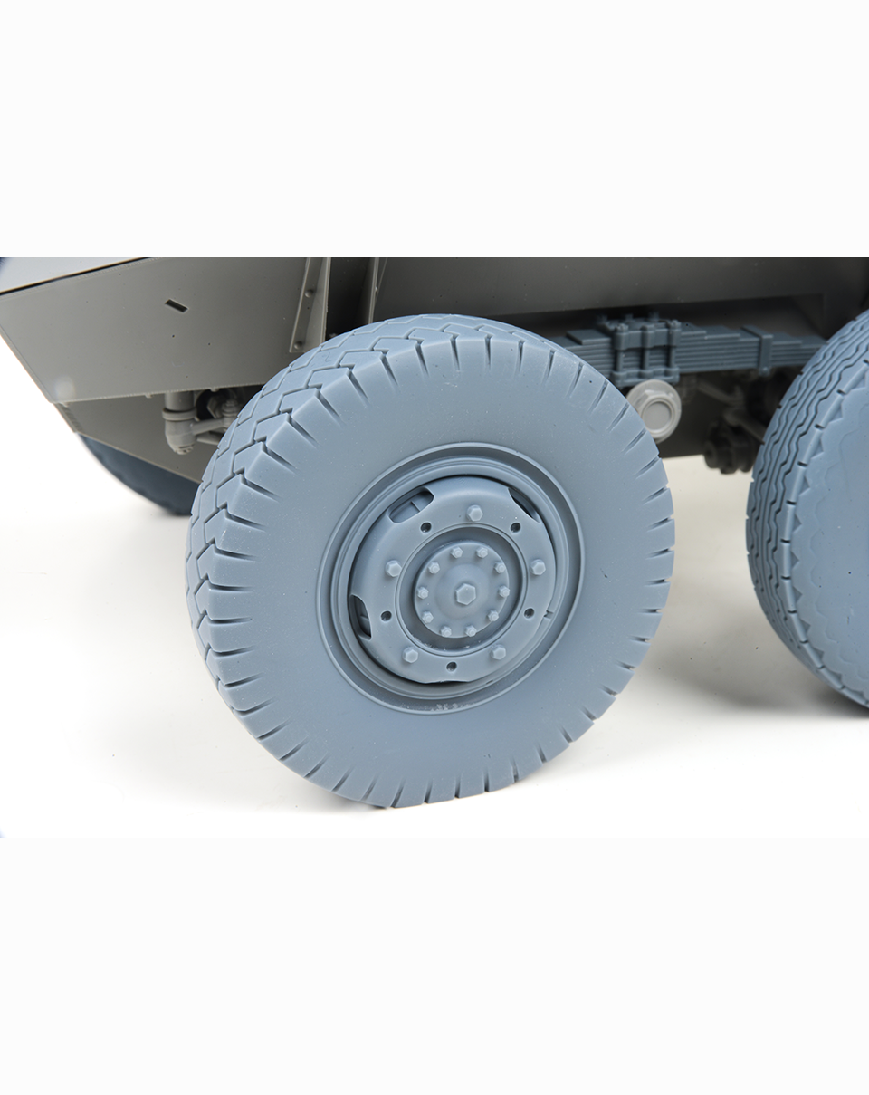 AFV Modeller 16196 Puma Sd.Kfz.234 ruote 1:16
