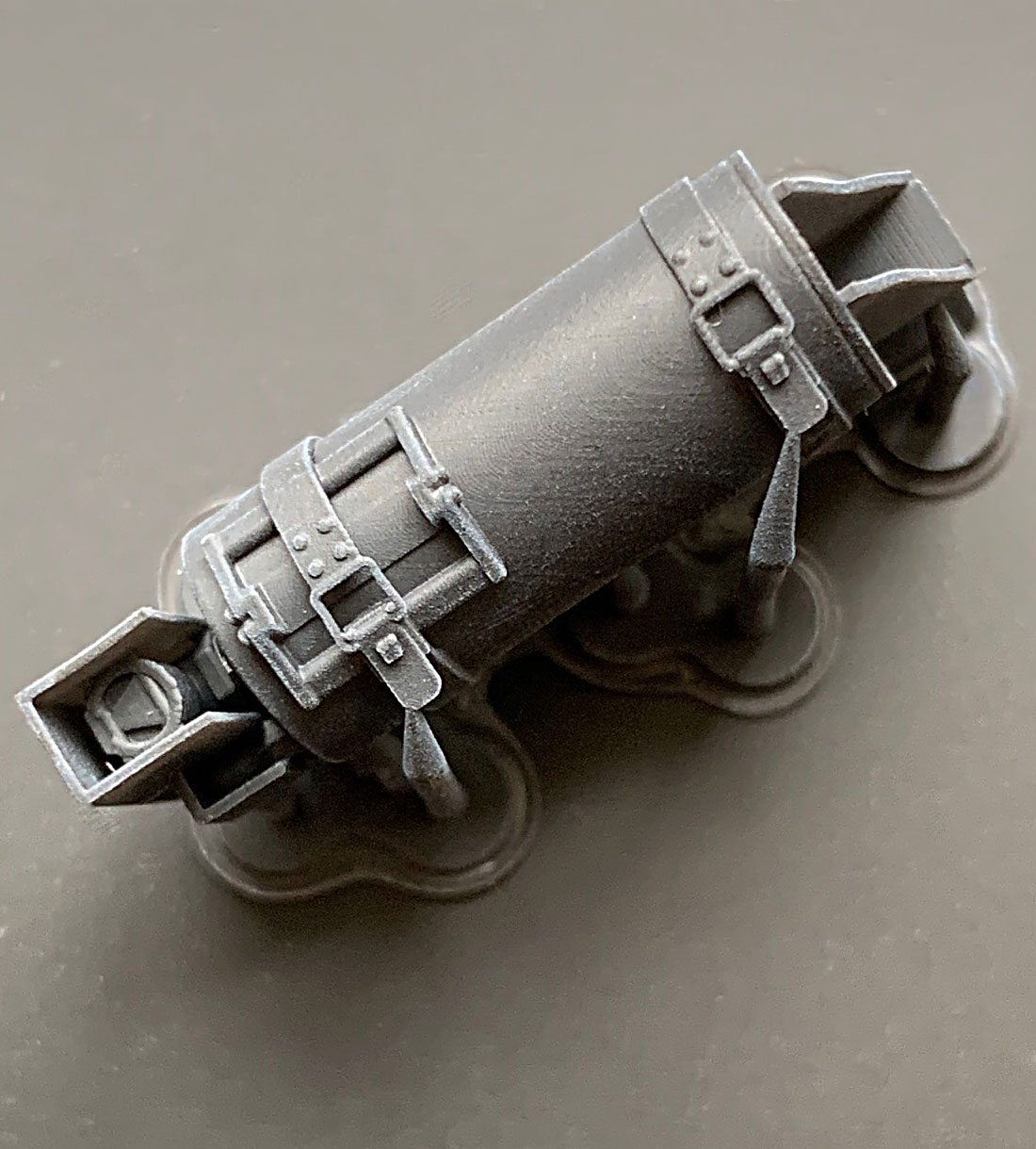 AFV Modeller 16016 estintori 1:16 Tetra x4 MID