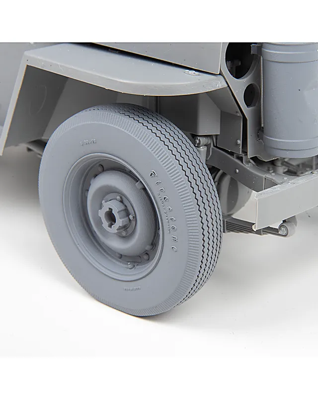 AFV Modeller 16089 Civilian Pattern Tyre gomma 1:16