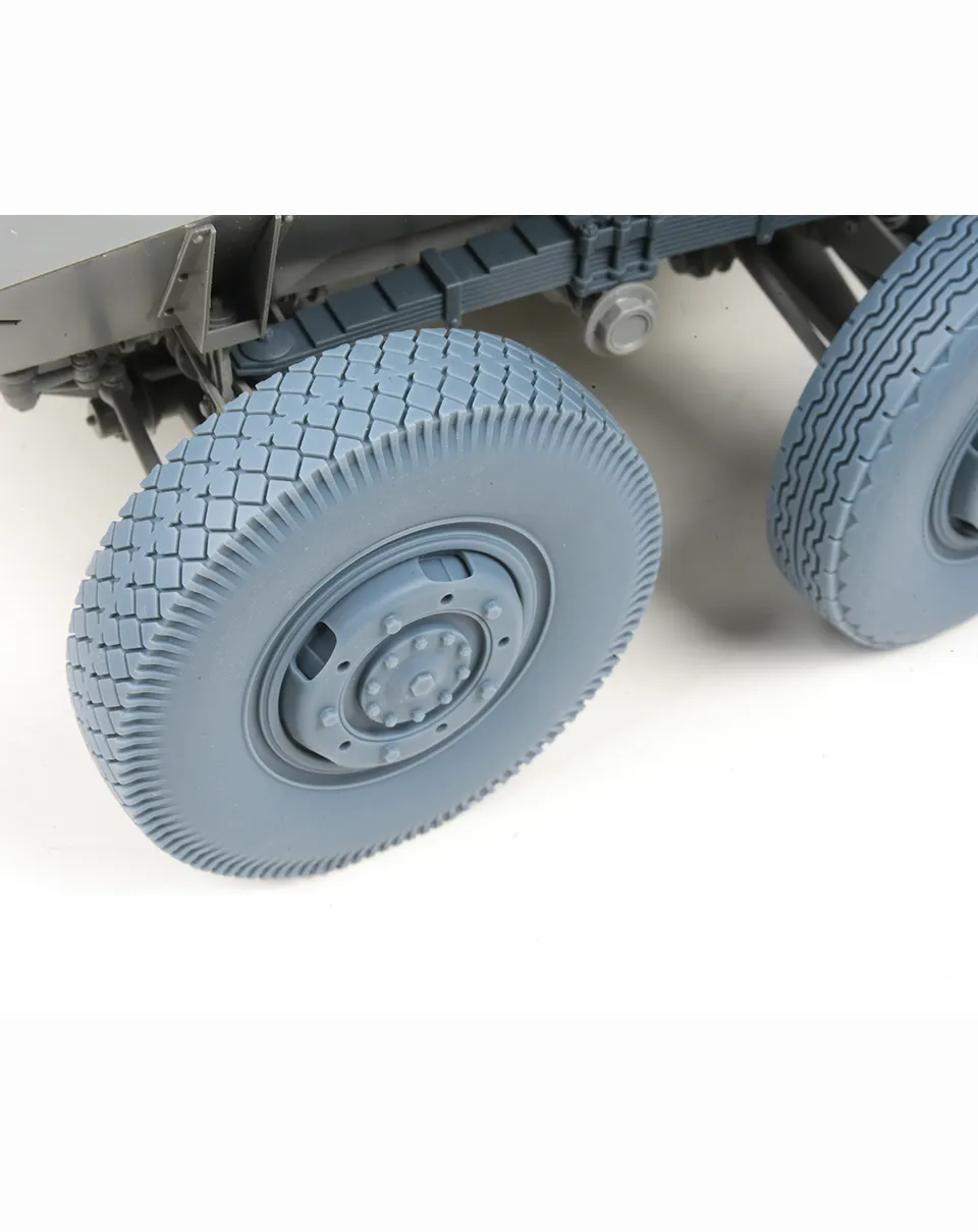AFV Modeller 16192 Sd.Kfz.234 Puma ruote 1:16 pack 1