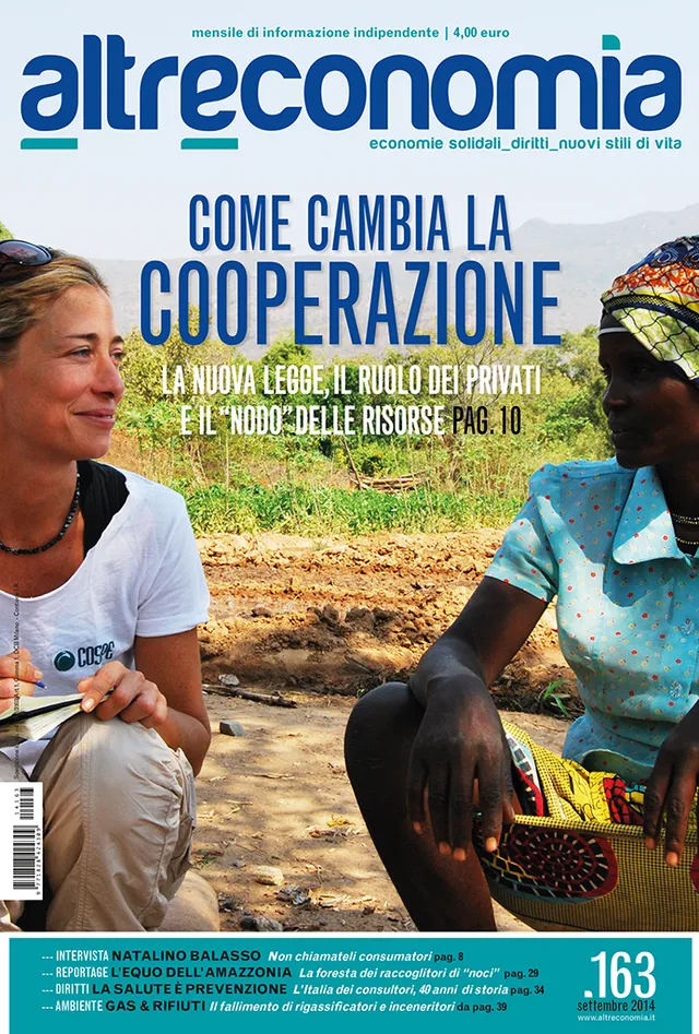 Altreconomia 163 Come cambia la cooperazione rivista copia singola