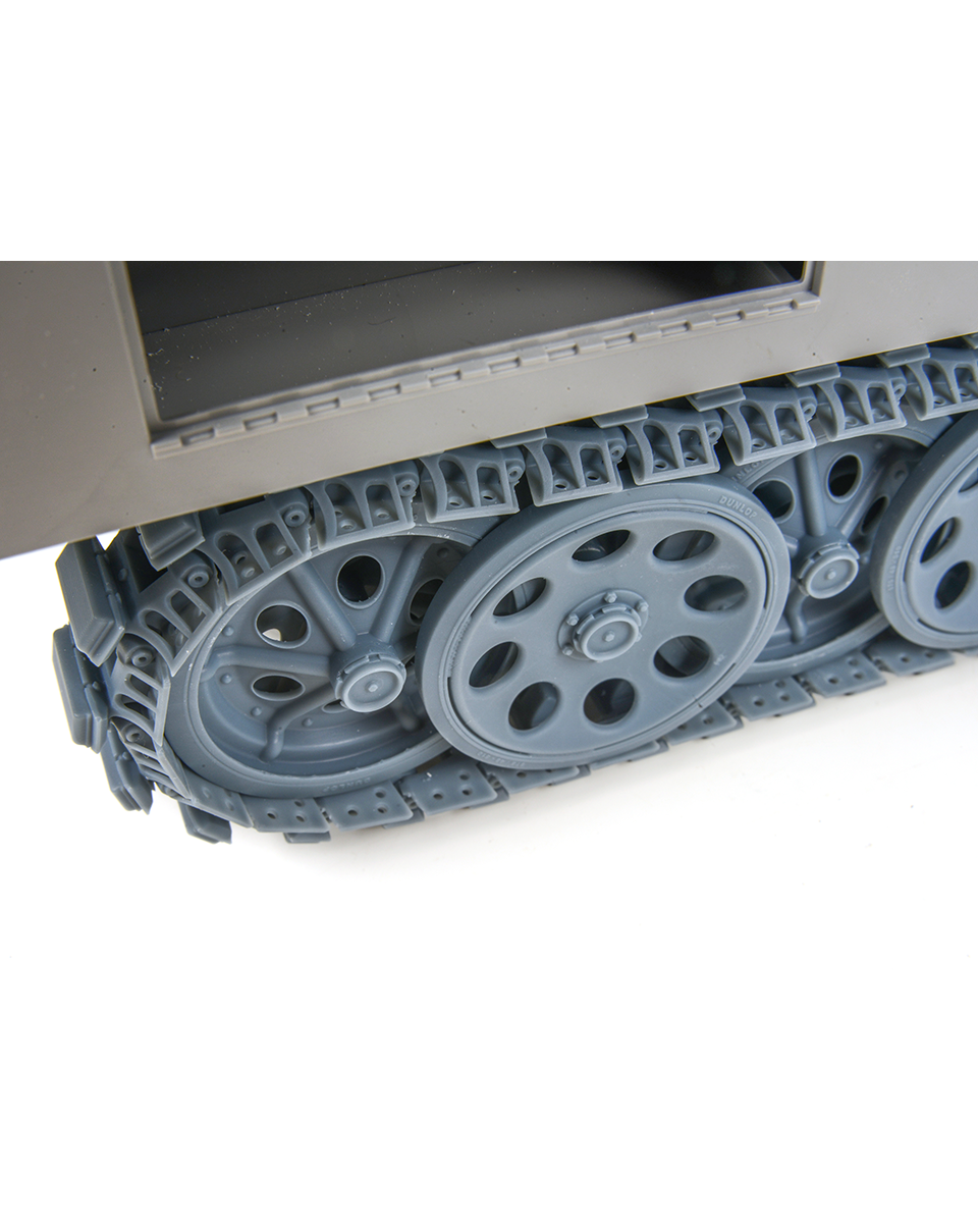 AFV Modeller 16148 Sd.Kfz. 251 cingoli 1/16 Das Werk