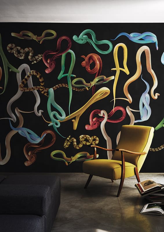 TOILETPAPER Snakes Storm carta da parati Oro 400x310 cm
