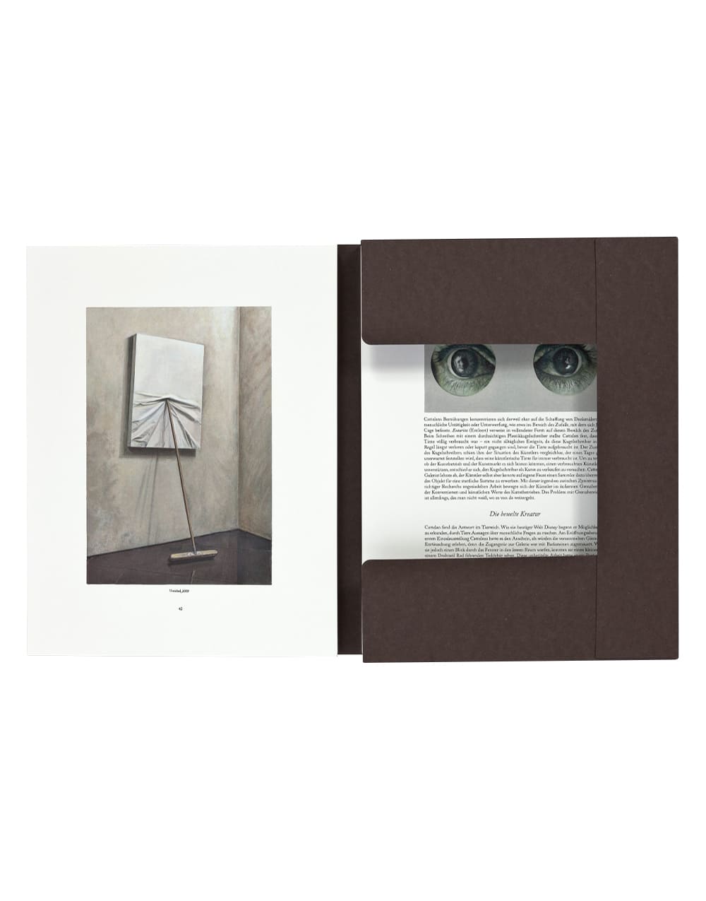 Toiletpaper The Three Qattelan libro 32,5x43 cm