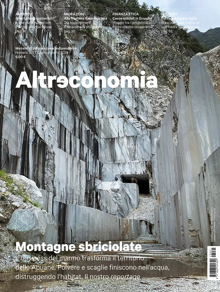 Altreconomia 261 Montagne sbriciolate rivista copia singola marmo