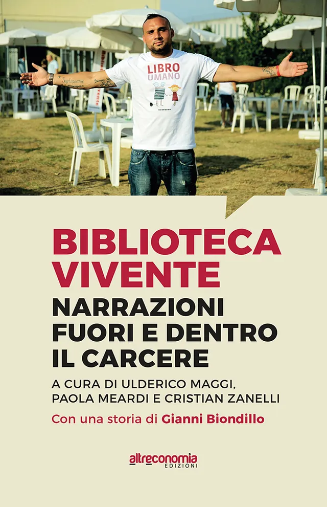 Altreconomia Biblioteca vivente libro 144 pagine pregiudizi