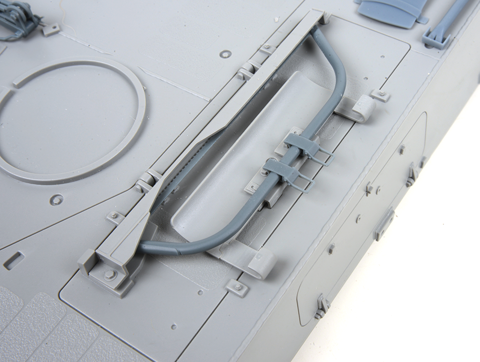 AFV Modeller 16285 set attrezzi 1:16 Leopard 2A7V