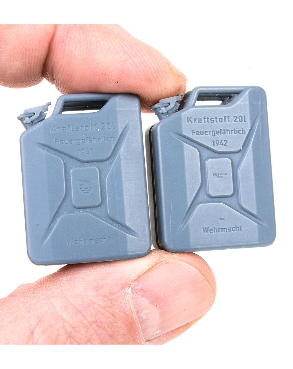 AFV Modeller 16149 Jerrycan Early taniche 1:16 x4
