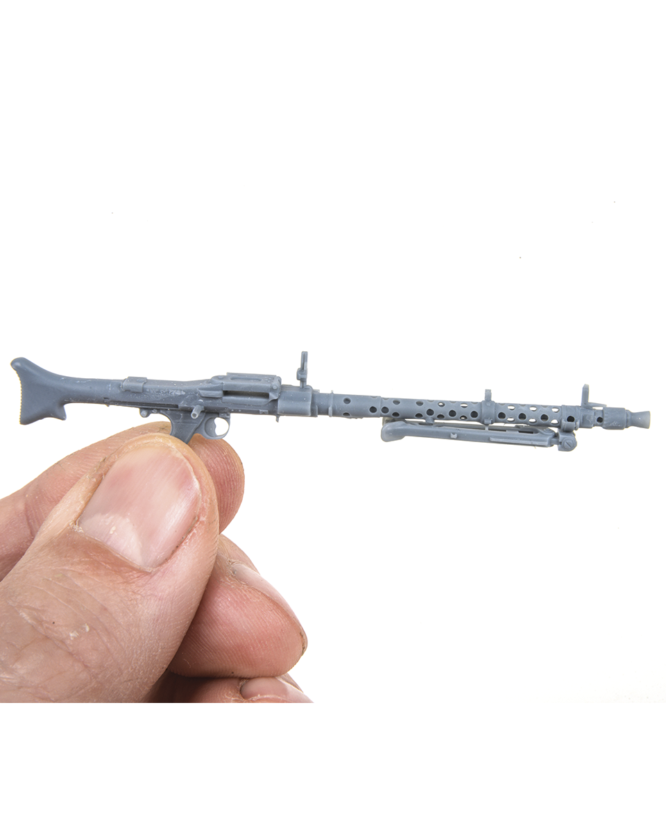 AFV Modeller 16128 MG34 with folded or extended bipod dettaglio 1:16