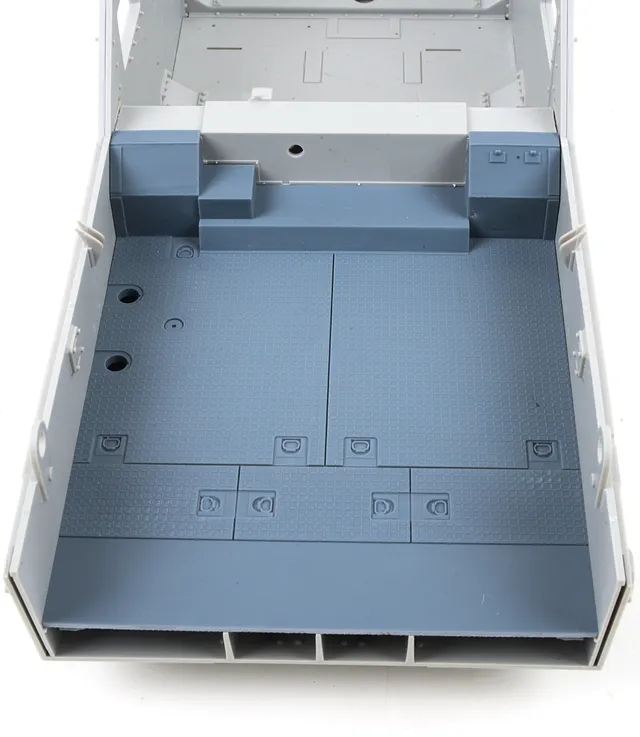 AFV Modeller 16350 1:16 Hummel Floor vano stampa 3D