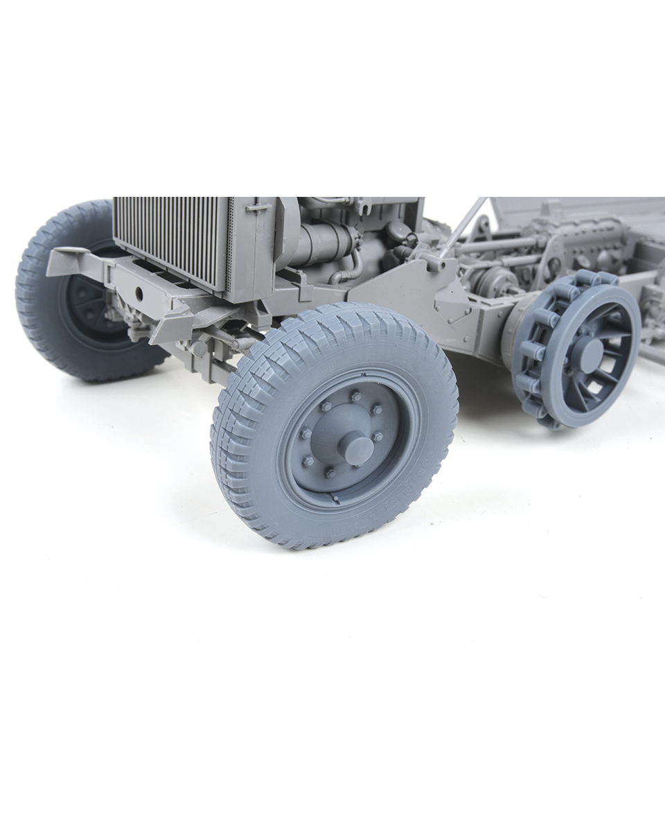 AFV Modeller 16129 SdKfz 251 ruote anteriori 1:16